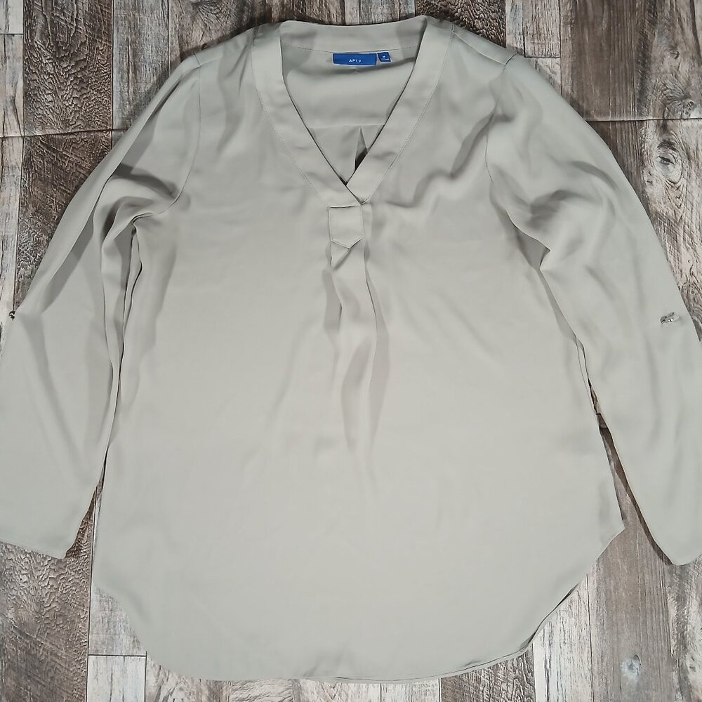 Apt. 9 Women's Blouse Size Medium
